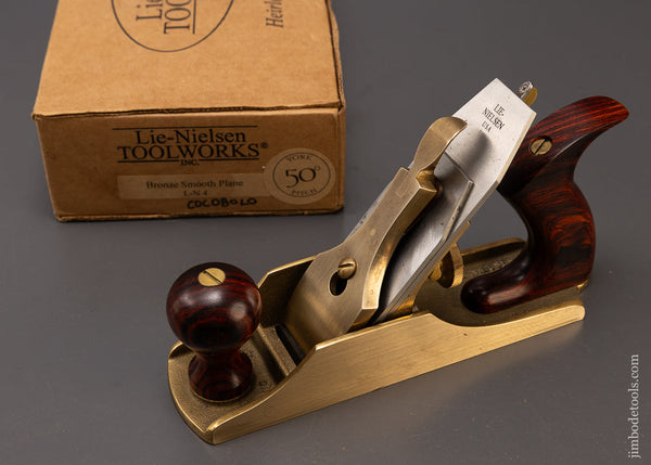 LIE NIELSEN No. 4 Bronze Smooth Plane with Cocobolo Handles & 50° York Pitch Frog - 108191