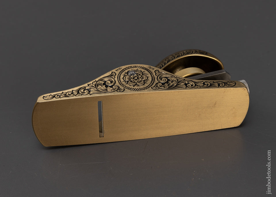 Stunning LIE NIELSEN No. 102 Low Angle Bronze Block Plane Lavishly Engraved by MIKHAIL DAVYDOV - 109105