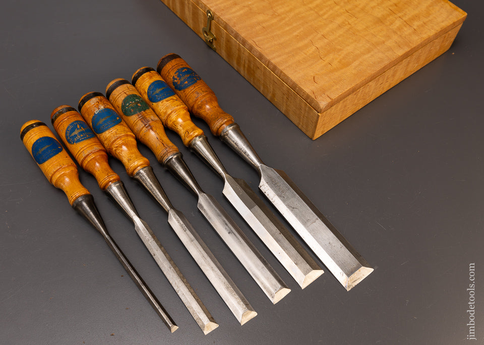 E. A. BERG ESKILSTUNA No. 9188 SHARK BRAND Six Piece Socket Chisel Set EXTRA FINE in Original Wooden Case - 109879