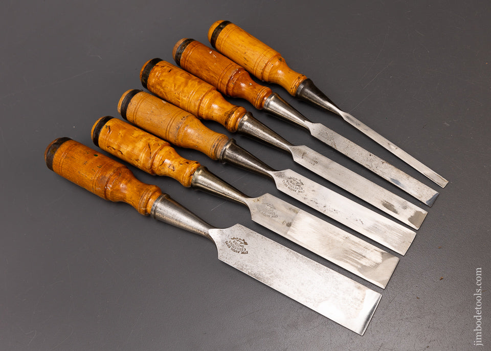 E. A. BERG ESKILSTUNA No. 9188 SHARK BRAND Six Piece Socket Chisel Set EXTRA FINE in Original Wooden Case - 109879