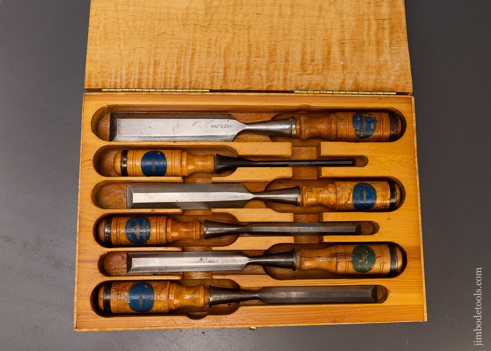E. A. BERG ESKILSTUNA No. 9188 SHARK BRAND Six Piece Socket Chisel Set EXTRA FINE in Original Wooden Case - 109879
