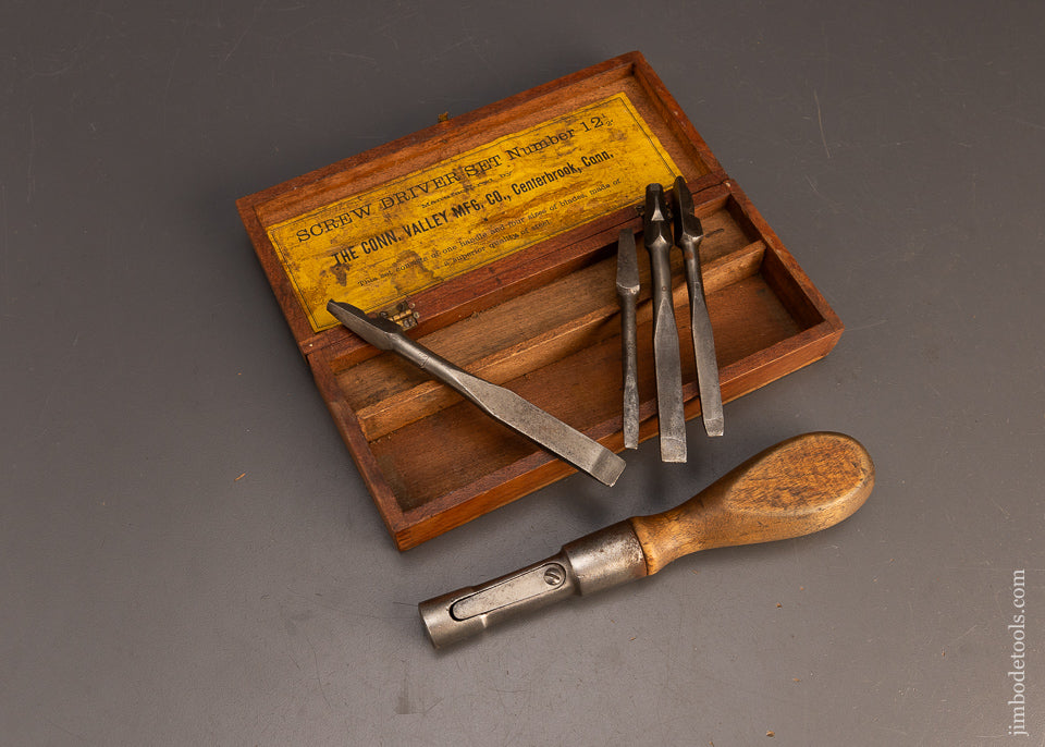 CONN. VALLEY No. 12 Screwdriver Set with 4 Bits in Original Box - 116128