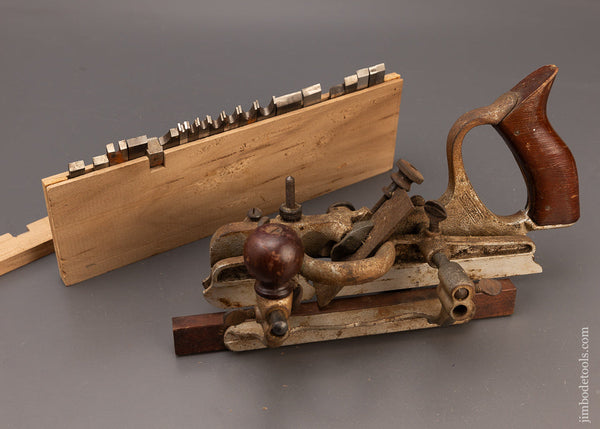 SARGENT No. 1080 Plow Plane with 18 Cutters - 111010