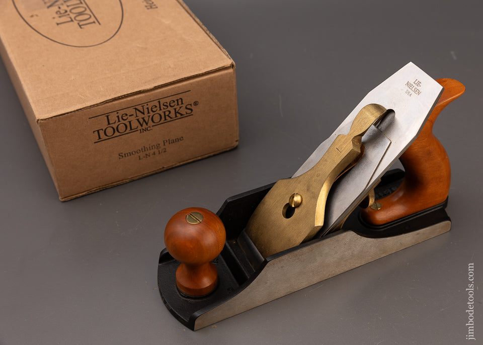 Near Mint in Box LIE NIELSEN No. 4 1/2 (604 1/2 Bedrock) Heavy Jumbo Smooth Plane - 111020