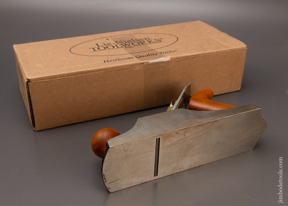 Near Mint in Box LIE NIELSEN No. 4 1/2 (604 1/2 Bedrock) Heavy Jumbo Smooth Plane - 111020