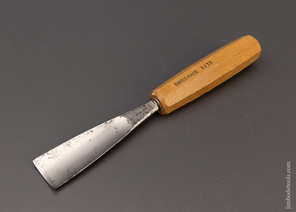 Fat 35mm PFEIL SWISS MADE No. 5 Sweep Carving Gouge - 111121