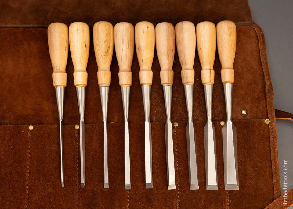 Set of 9 LIE NIELSEN Bevel Edge Socket Chisels in Original Leather Roll Mint - 111171