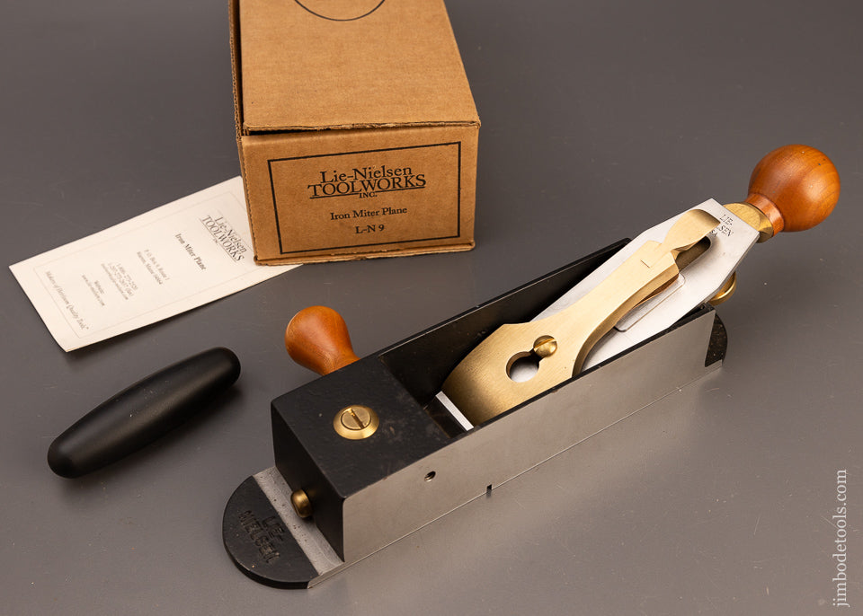 LIE NIELSEN Iron Miter Plane L-N 9 Mint in Box with Hot Dog & Side Handle - 111203