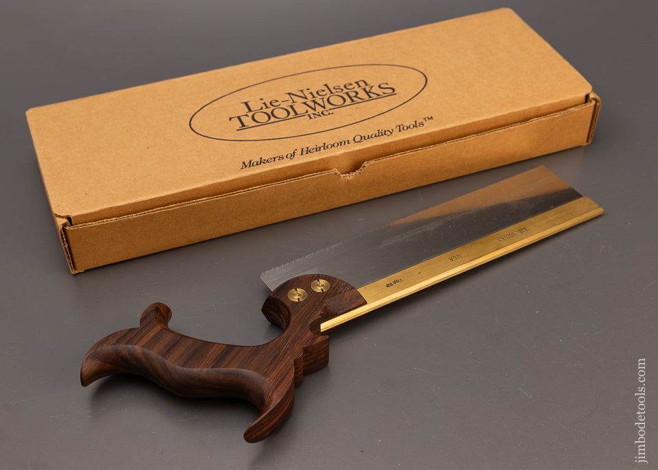 LIE NIELSEN INDEPENDENCE Brass Back Dovetail Saw Mint in Box with Rosewood Handle - 111222