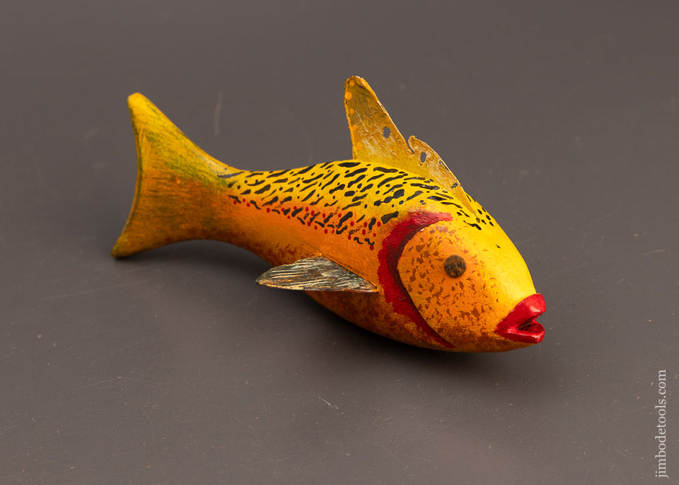 Swimming Fish Decoy by ROBERT LINDNER, Clarence, N.Y. - 111258