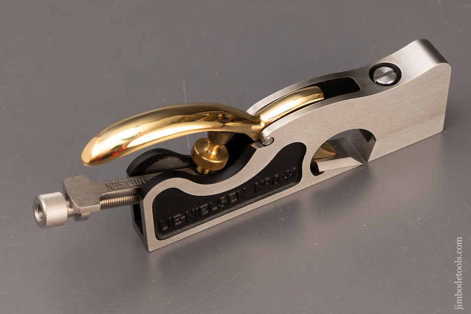 Mint LIE NIELSEN No. 041 Adjustable Shoulder Plane Unavailable at Lie Nielsen - 111274