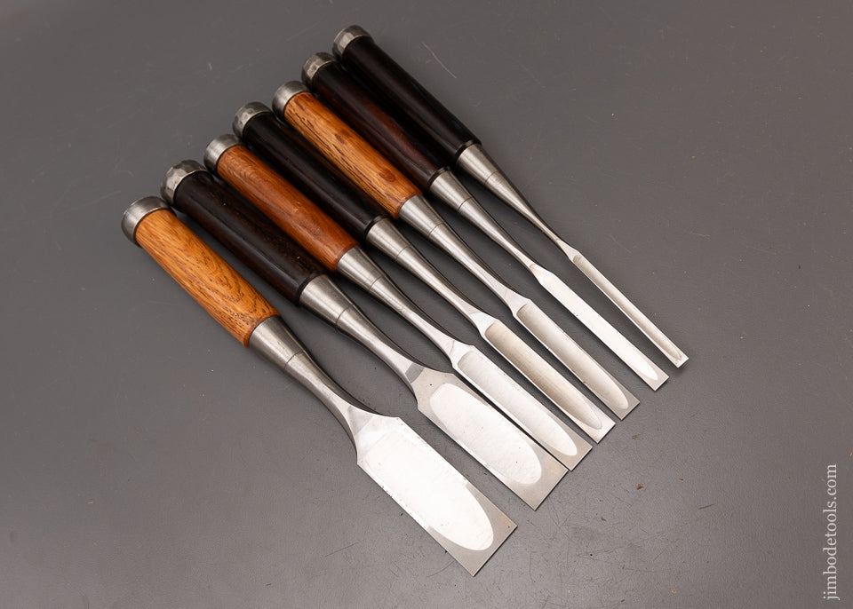 Stunning Set of 7 SUKEMARU Japanese Chisels with Contrasting Handles - 111464