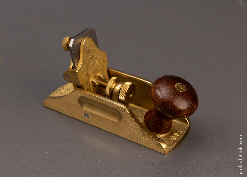 Numbered Limited Edition LIE NIELSEN No. 212 Scraper Pane in Bronze - 111503