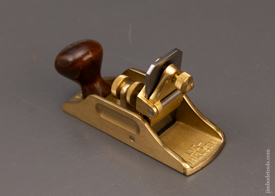 Numbered Limited Edition LIE NIELSEN No. 212 Scraper Pane in Bronze - 111503