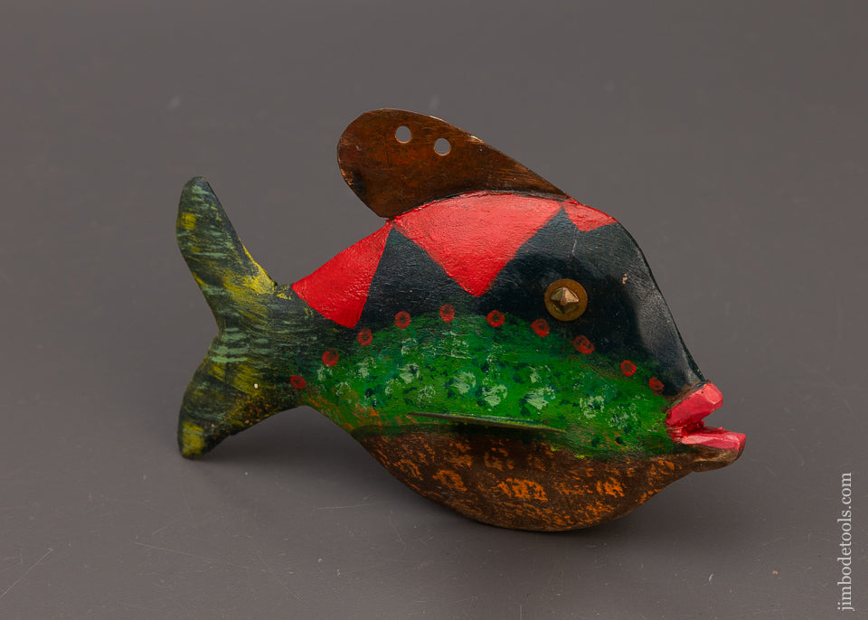 6 1/2 Inch Fish Decoy by ROBT. LINDNER Clarence, N.Y. - 111509