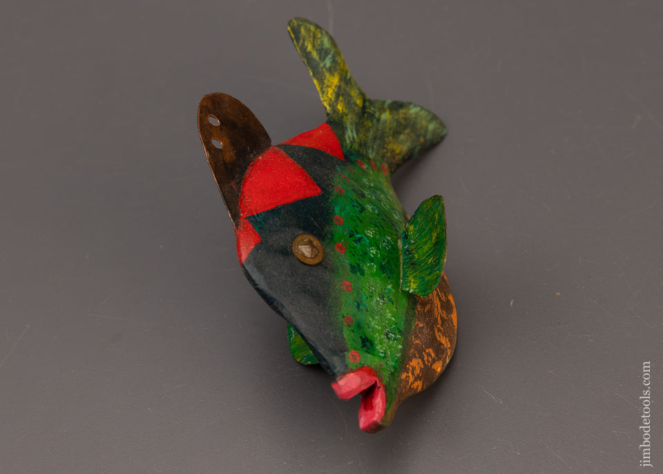 6 1/2 Inch Fish Decoy by ROBT. LINDNER Clarence, N.Y. - 111509