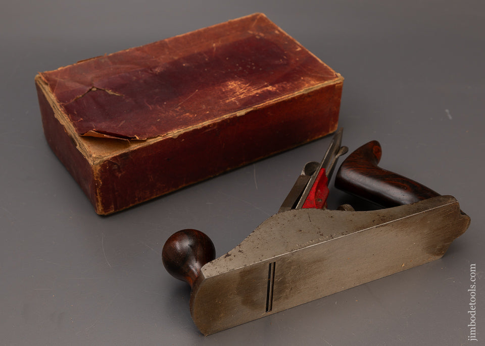 MILLERS FALLS No. 9 Smooth Plane in Original Box - 111730