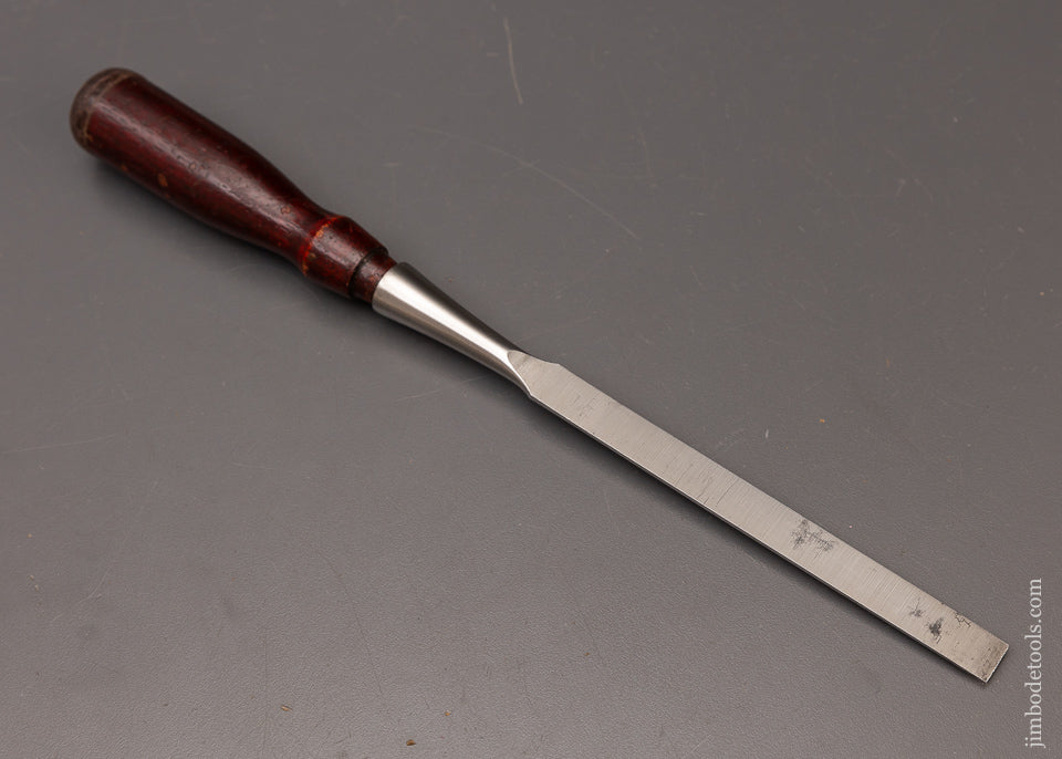 Extra Fine 1/2 Inch STANLEY No. 720 Chisel - 111804