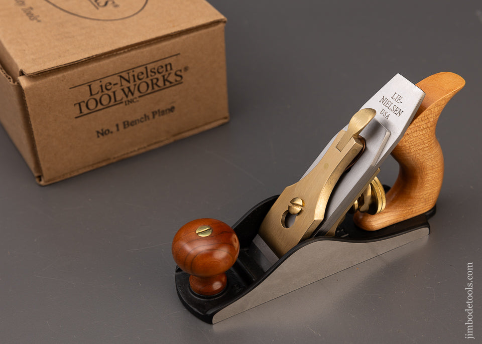 Out-Of-Stock LIE NIELSEN No. 1 Smooth Plane Mint in Box - 111819