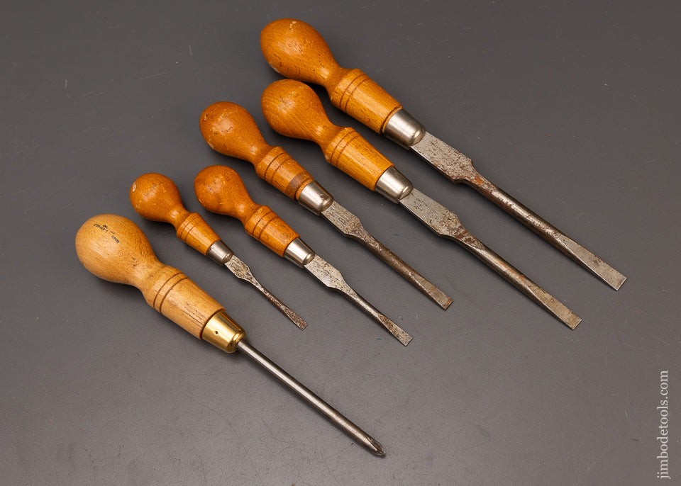 Set of 6 English Beech Handled Cabinet Maker’s Screwdriver - 111836