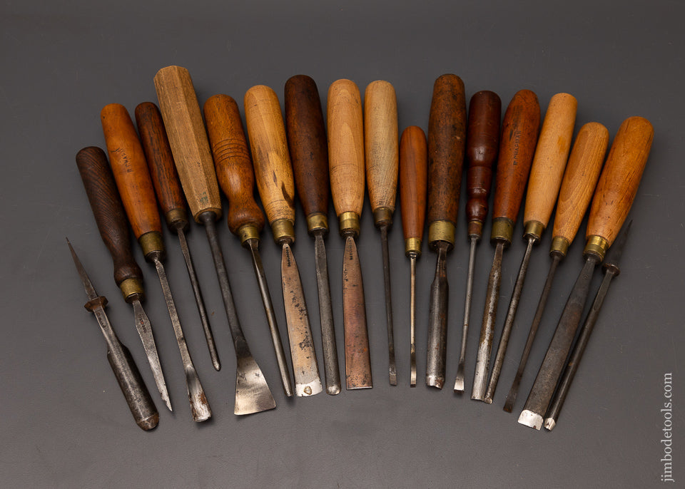 18 Good Carving Chisels Gouges - 111840