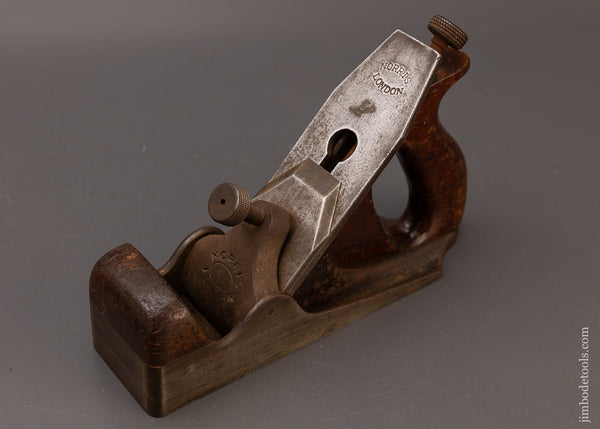 Excellent NORRIS No. 61 Smooth Plane Pre-War Rosewood Infill - 111886
