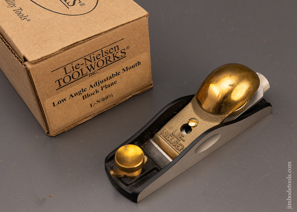 LIE NIELSEN No. 60 1/2 Low Angle Block Plane Near Mint in Box - 111940