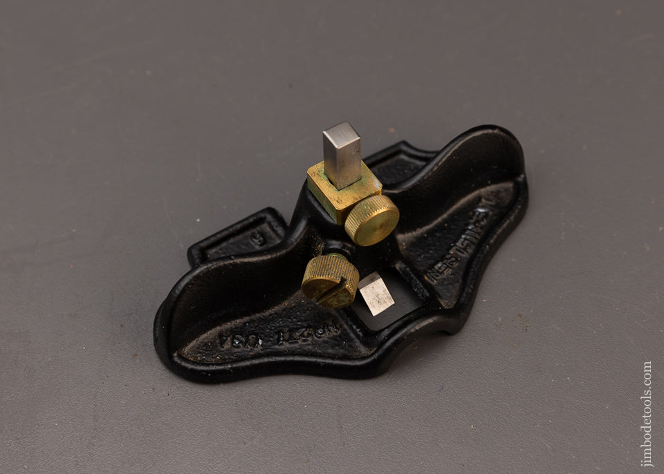 Near Mint LIE NIELSEN No. 271 Router Plane with Brass Depth Stop - 111941