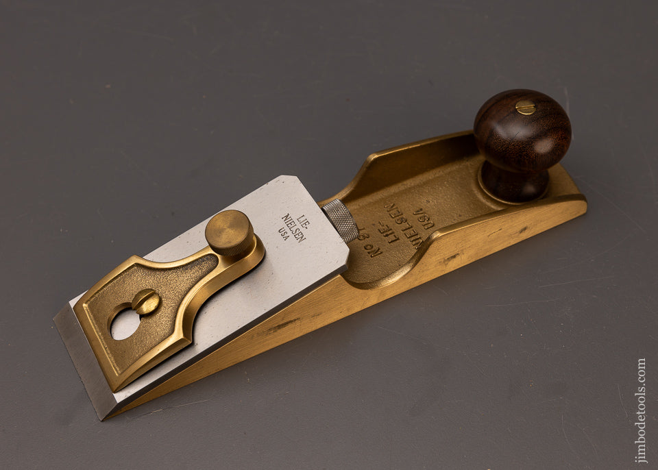 Impossible-To-Find Large Size LIE NIELSEN No. 97 Chisel Plane in Bronze - 112049