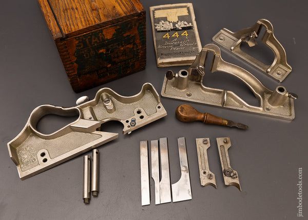 Mint & 100% Complete STANLEY No. 444 Dovetail Plane in Original Box - 112088