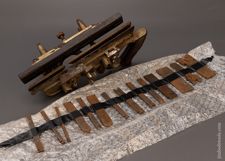 STANLEY No. 45 Combination Plane with 14 Cutters & 2 Stops - 112100