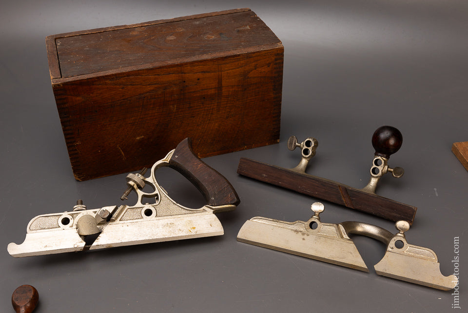 Fine & Complete STANLEY No. 45 Combination Plane in its Original Chestnut Box - 112108