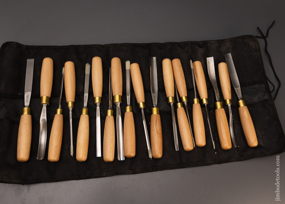 Near Mint Set of 19 ASHLEY ILES Carving Chisels Gouges in Roll - 112113