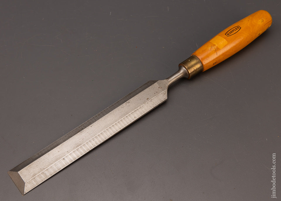 Long, Thin Boxwood Handled Paring Chisel 1 1/2 Inches Wide MARPLES - 112169