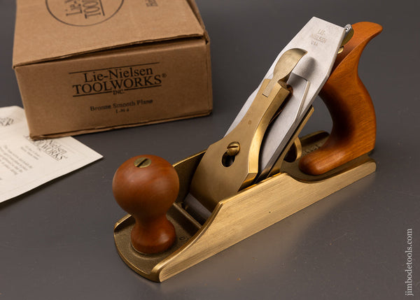 Mint in Box LIE NIELSEN BRONZE No. 4 Smooth Plane - 112209