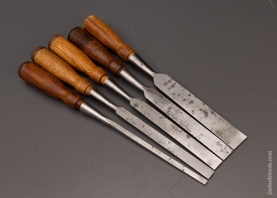 Fine Set of 5 STANLEY No. 720 Chisels - 112271