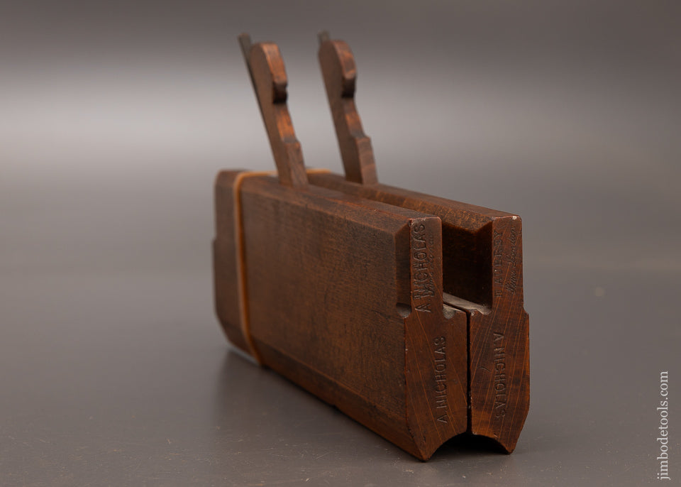 Very Rare Pair of Half Hollow Moulding Planes by SIMS LONDON Fine - 112695