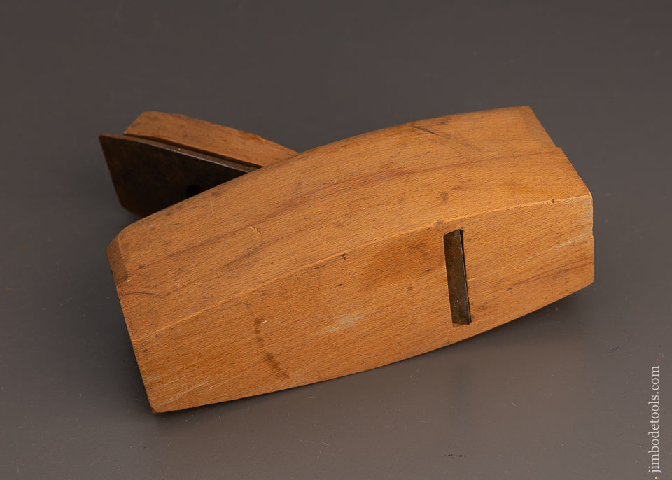 Near Mint 7 1/2 Inch English Beech Coffin Smooth Plane by MASTER - 112700