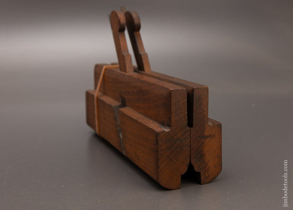 TAYLOR & SON LIVERPOOL Pair of Half Round Moulding Planes Fine - 112711