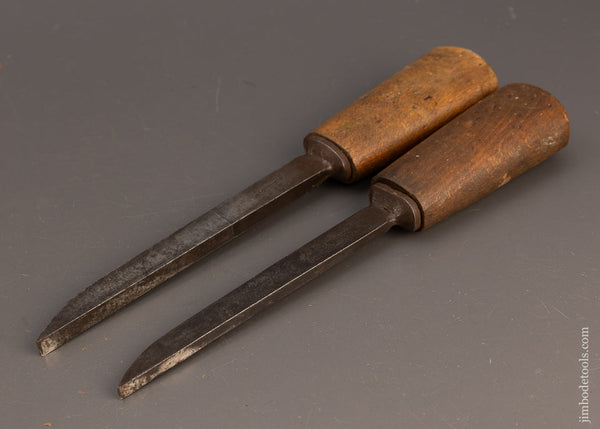 Pair Pig Sticker Mortise Chisels PRESTON & SONS - 112776