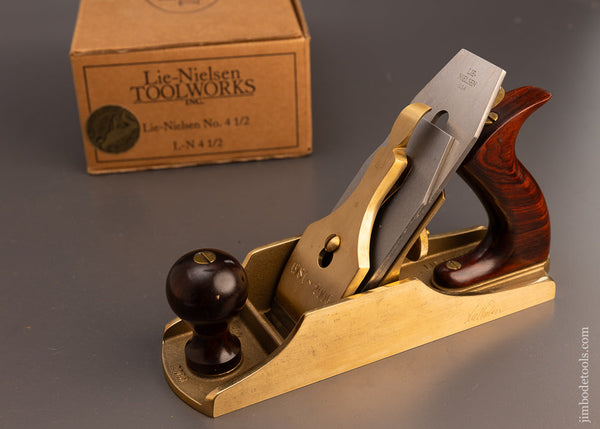LIE NIELSEN 25th Anniversary Limited Edition No. 4 1/2 Plane with Rosewood Handles & 50° Frog Mint in Box - 112808