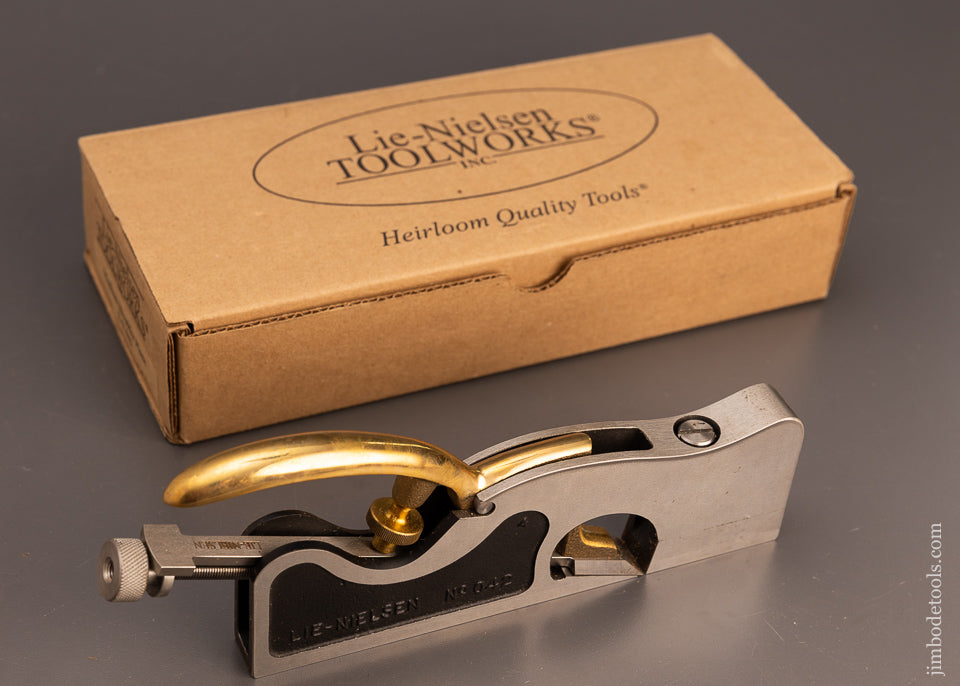 LIE NIELSEN No. 042 Medium Shoulder Plane Mint in Box - .112811