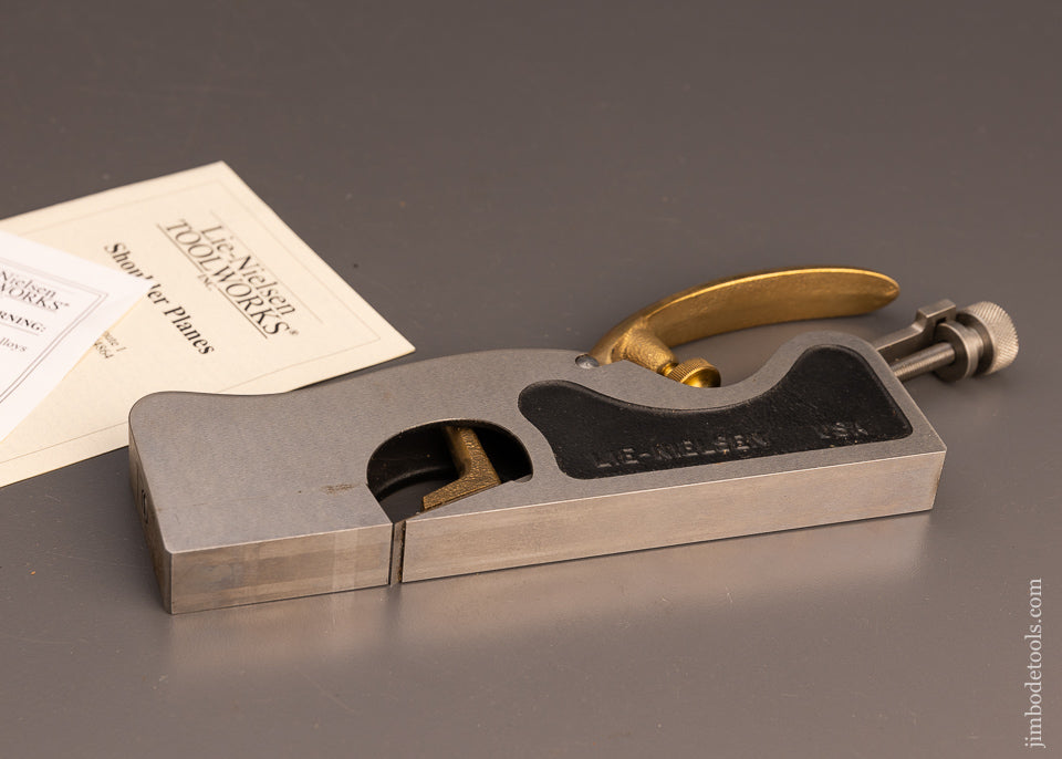 LIE NIELSEN No. 042 Medium Shoulder Plane Mint in Box - .112811