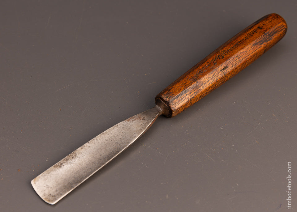 Fat 1 Inch Wide No. 4 Carving Chisel Gouge ADDIS - 112813