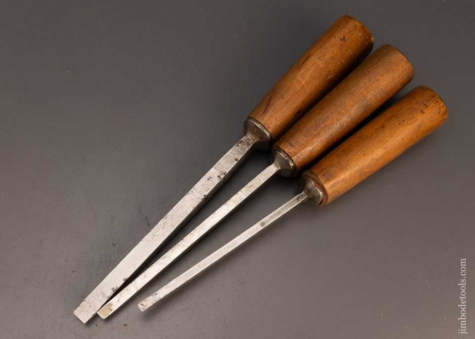 Extra Fine Set of 3 MARPLES Pig Sticker Mortise Chisels Marked Only “320”- 112762
