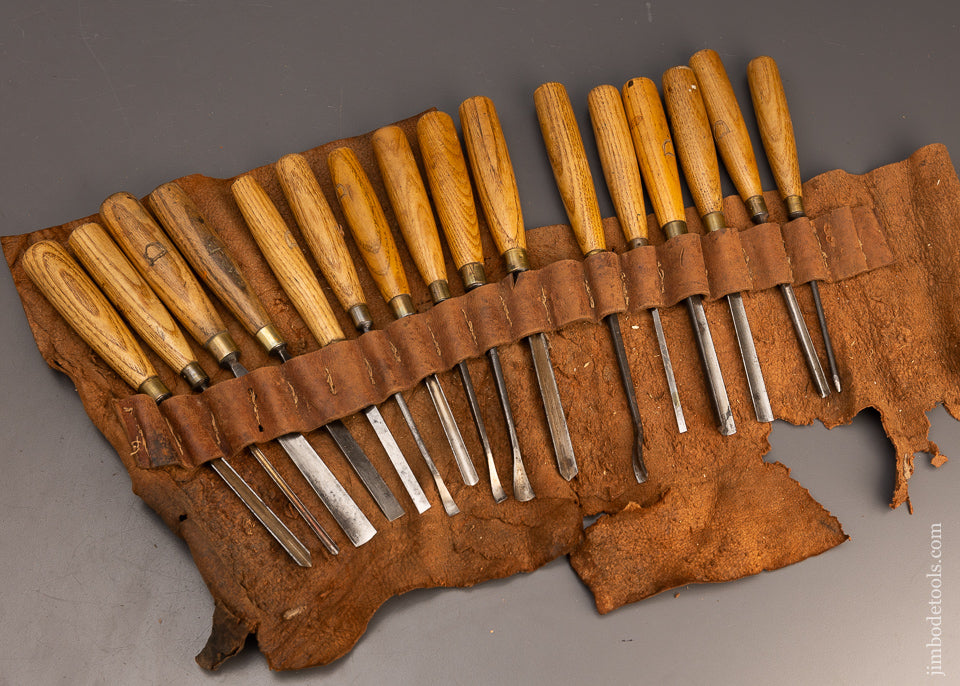 Fine Set of 16 MARPLES Carving Chisels Gouges - 112931