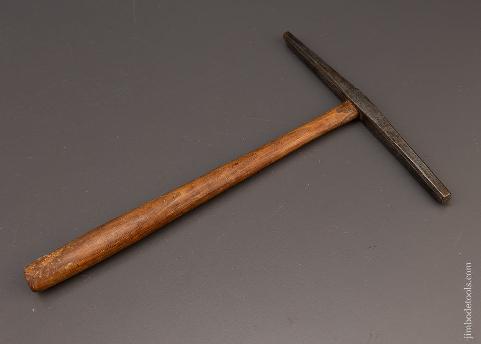 Unusual Metal Forming Hammer - 112939