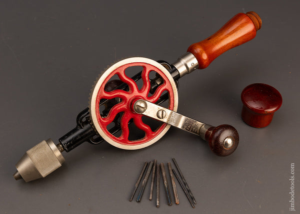 Near Mint MILLERS FALLS No. 2A Hand Drill - 113008