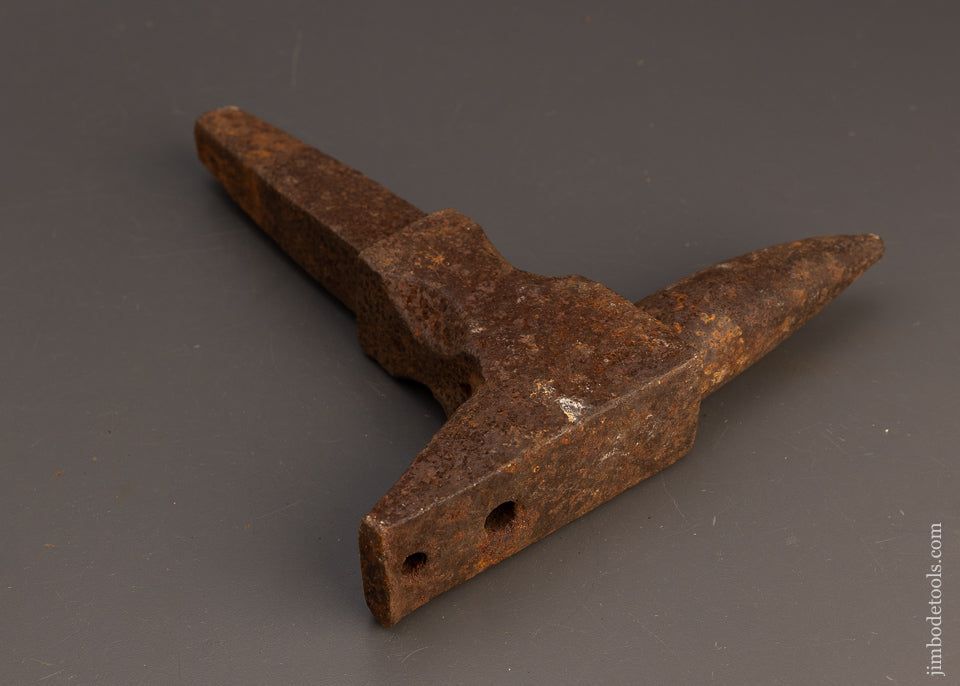 Great 6 Pound Stake Anvil - 113052