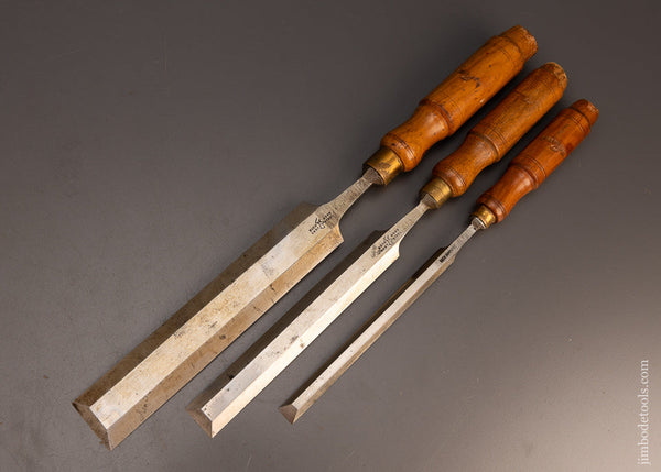 3 BUCK BROS. Paring Chisels - 113156